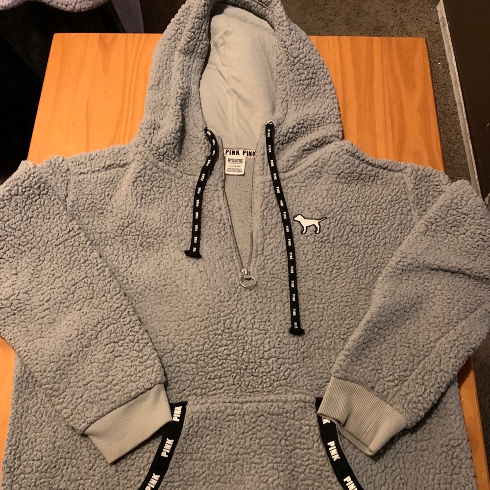 Victoria’s Secret Pink Sherpa pull over sweater